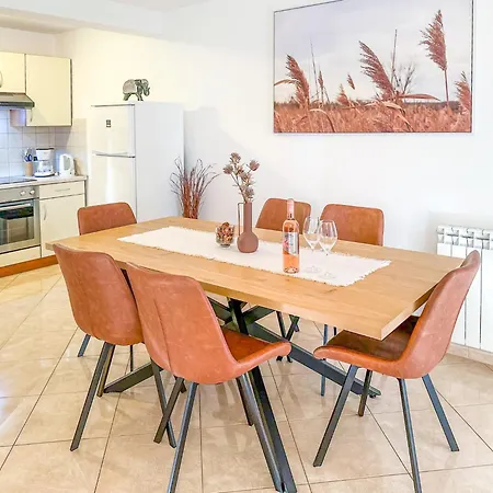 Apartamento Cancar-1 By Interhome Poreč