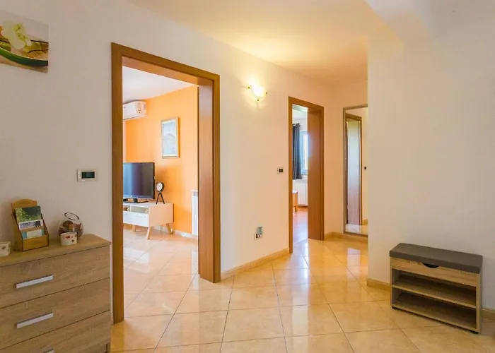 Apartman Cancar-1 By Interhome *