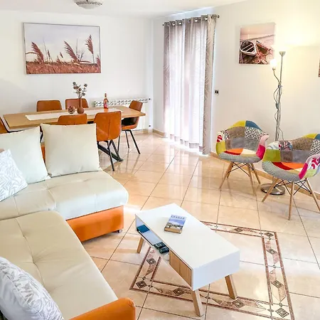 Cancar-1 By Interhome Apartman *