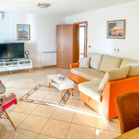 Cancar-1 By Interhome * Porec